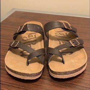 Footbed Sandals (brown/size 6)